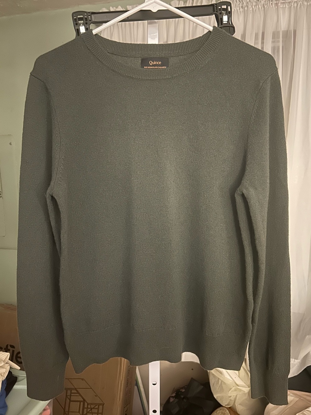 Quince Womans Cashmere Crewneck Sweater - Charcoal Grey